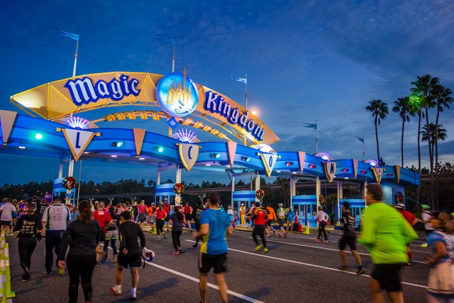 magic-kingdom-dawn-marathon