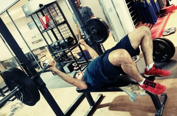 bench press, bench press tips, how to bench press, better bench press, bench