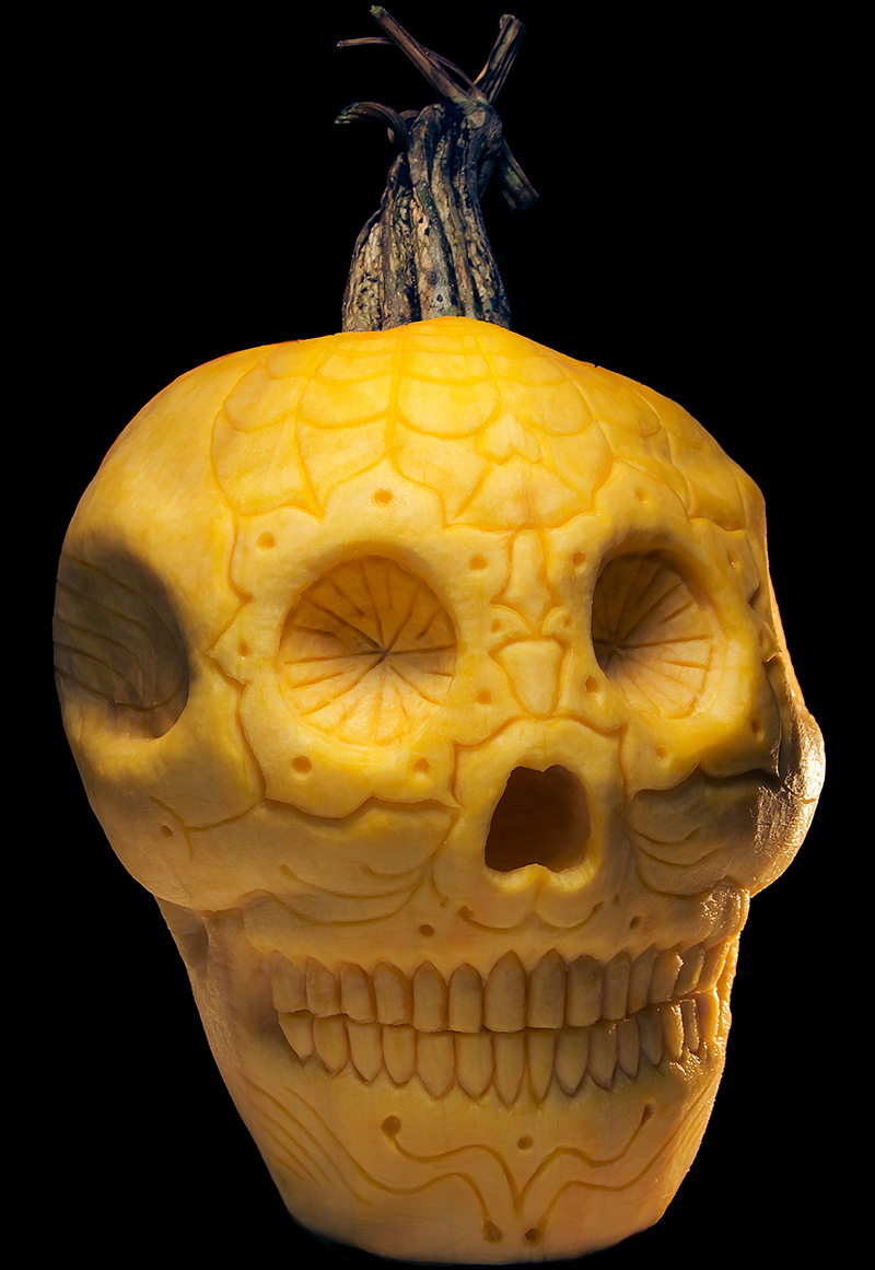 Dia_de_los_Muertos_skull_pumpkin