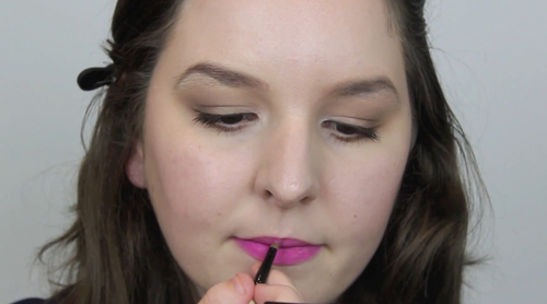 How to apply Lipstick