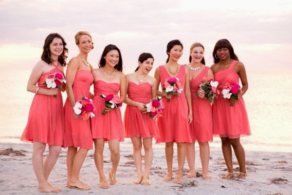 Robe rose corail courte pour mariage