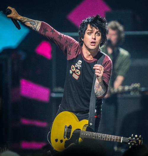 Green Day, Joan Jett, Stevie Ray Vaughan & More to Join Rock and Roll Hall of Fame