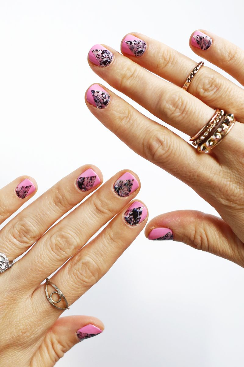 Use nail stickers to create geometric shaped prints on nails (click through for tutorial)  